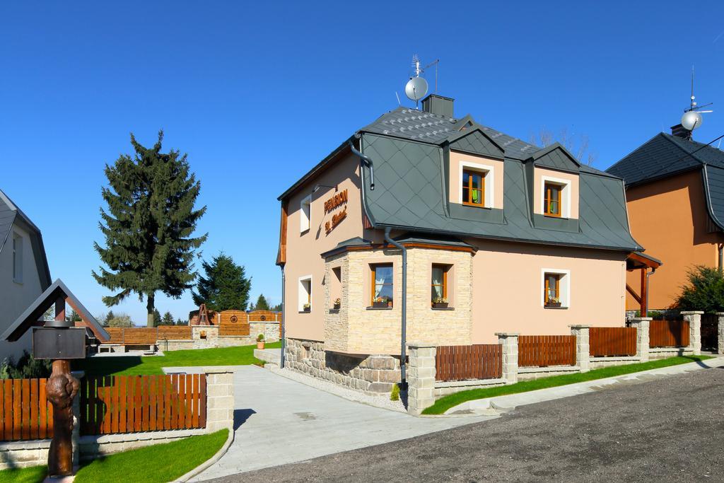 Pension H.Blatná Horni Blatna Bagian luar foto